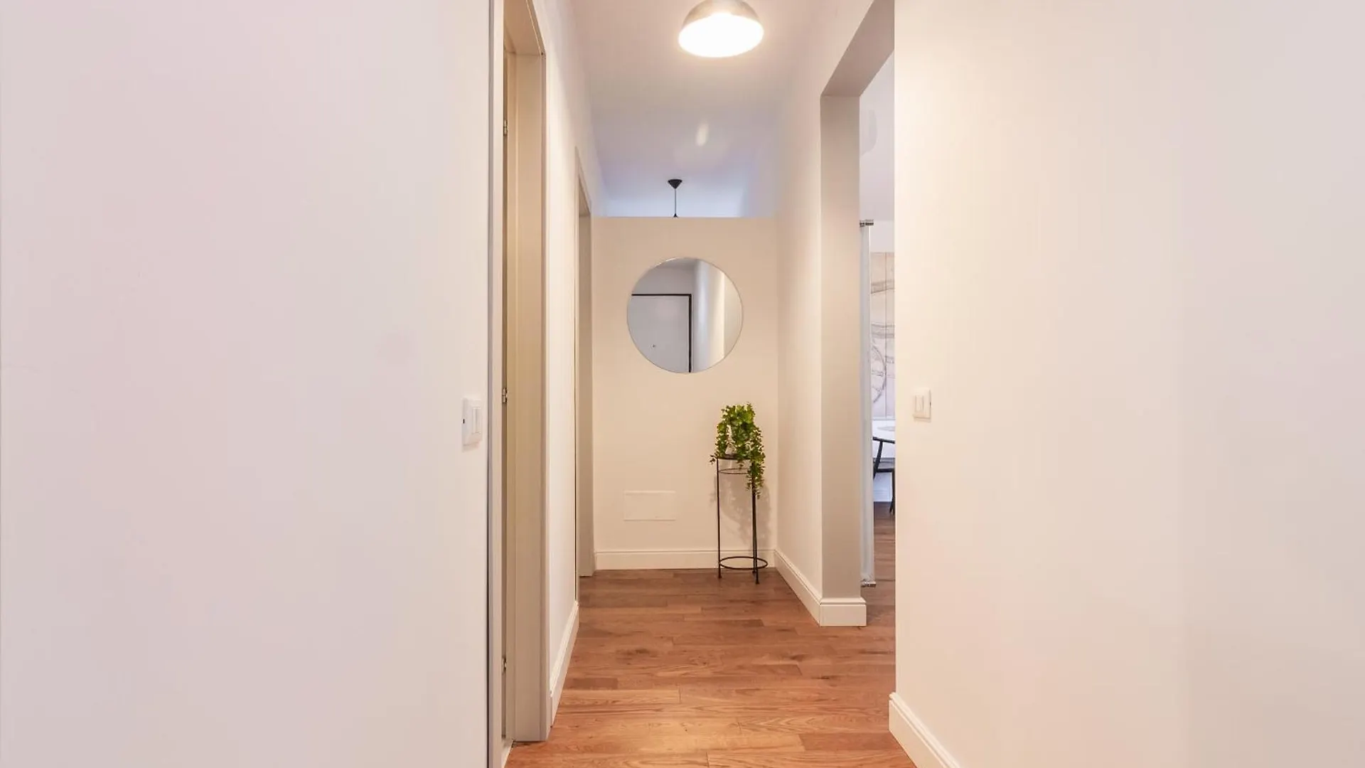 Blu Como Lake Apartment